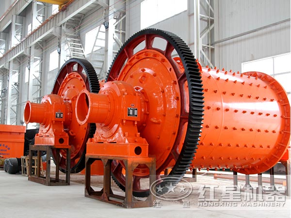 鉀長(zhǎng)石球磨機(jī)車間 鉀長(zhǎng)石球磨機(jī)車間